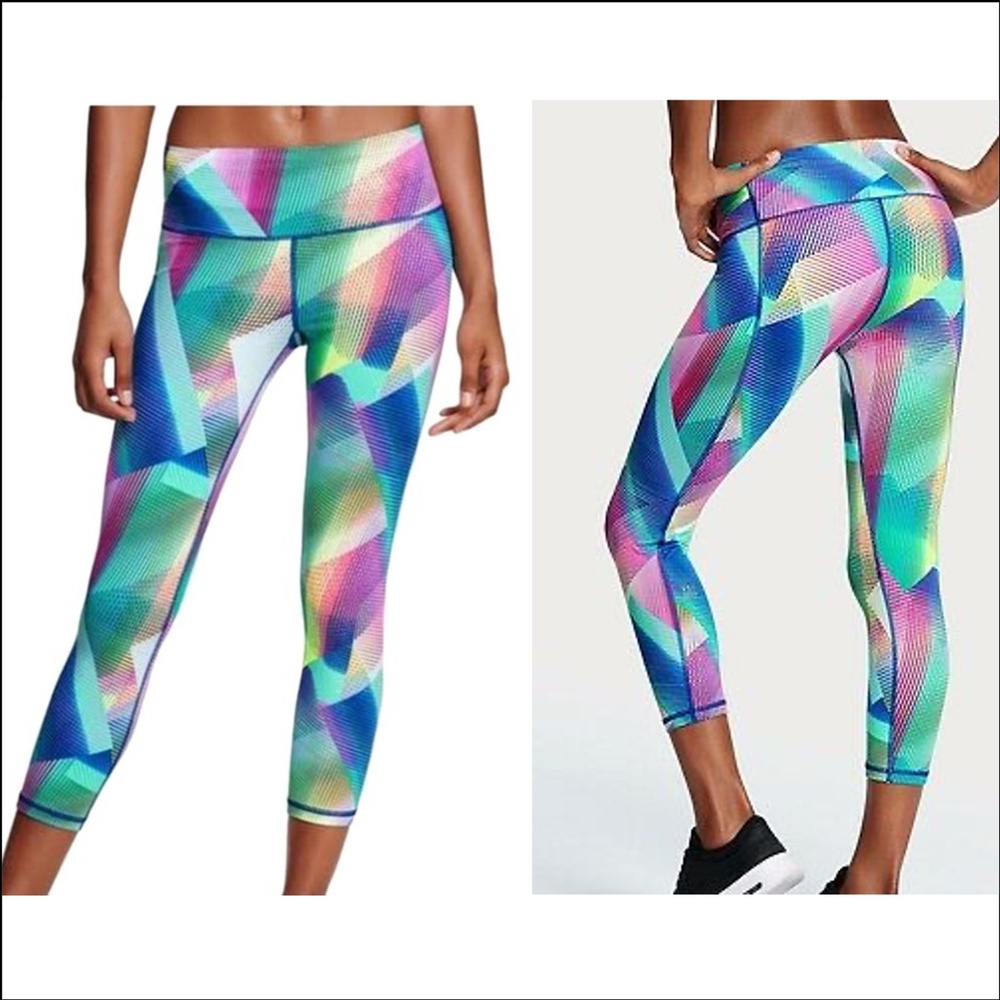 VSX Knockout Capri Multicolor Geometric Workout Leggings (Women’s, Medium)